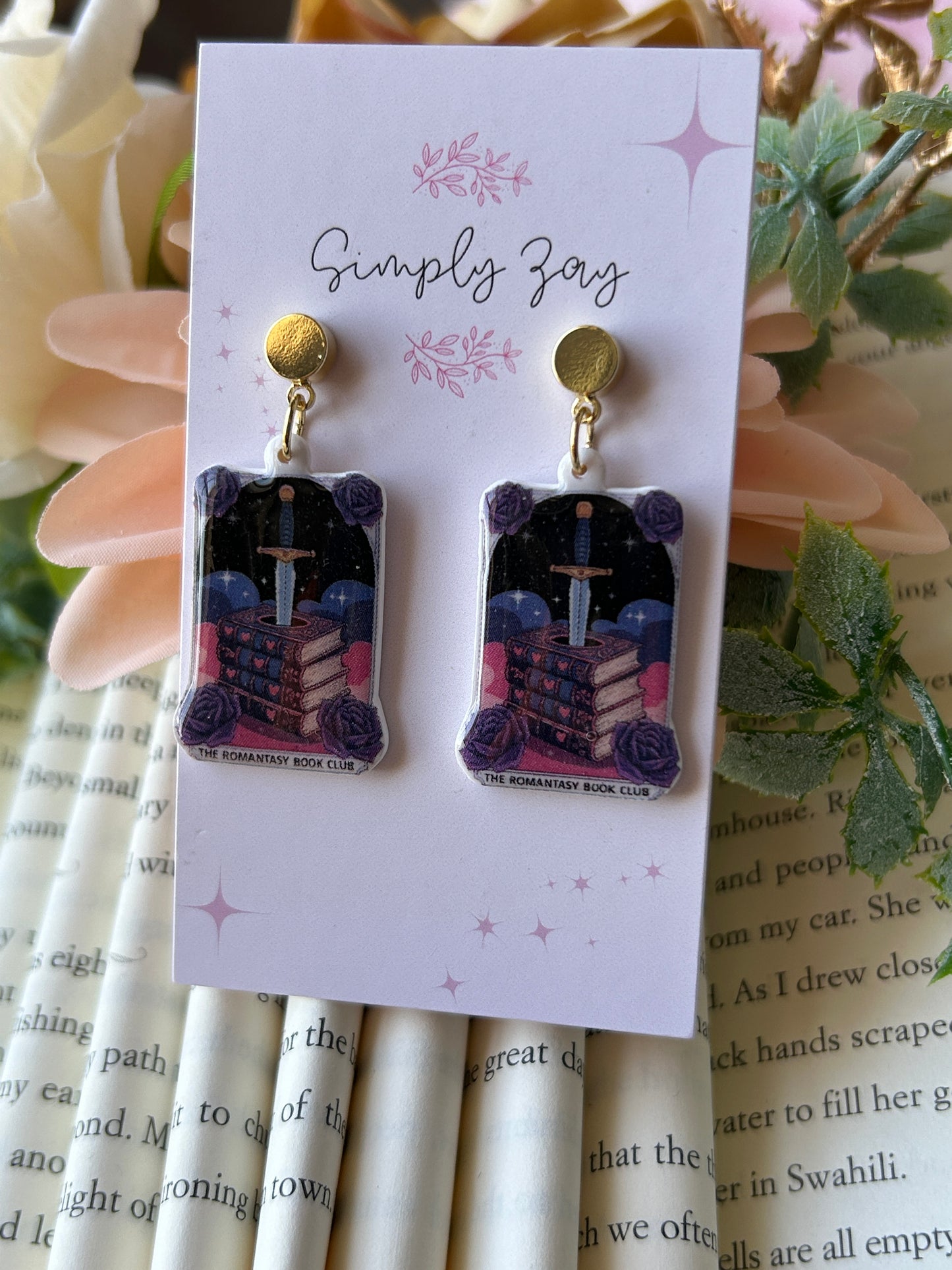 Romantasy Book Club Dangles