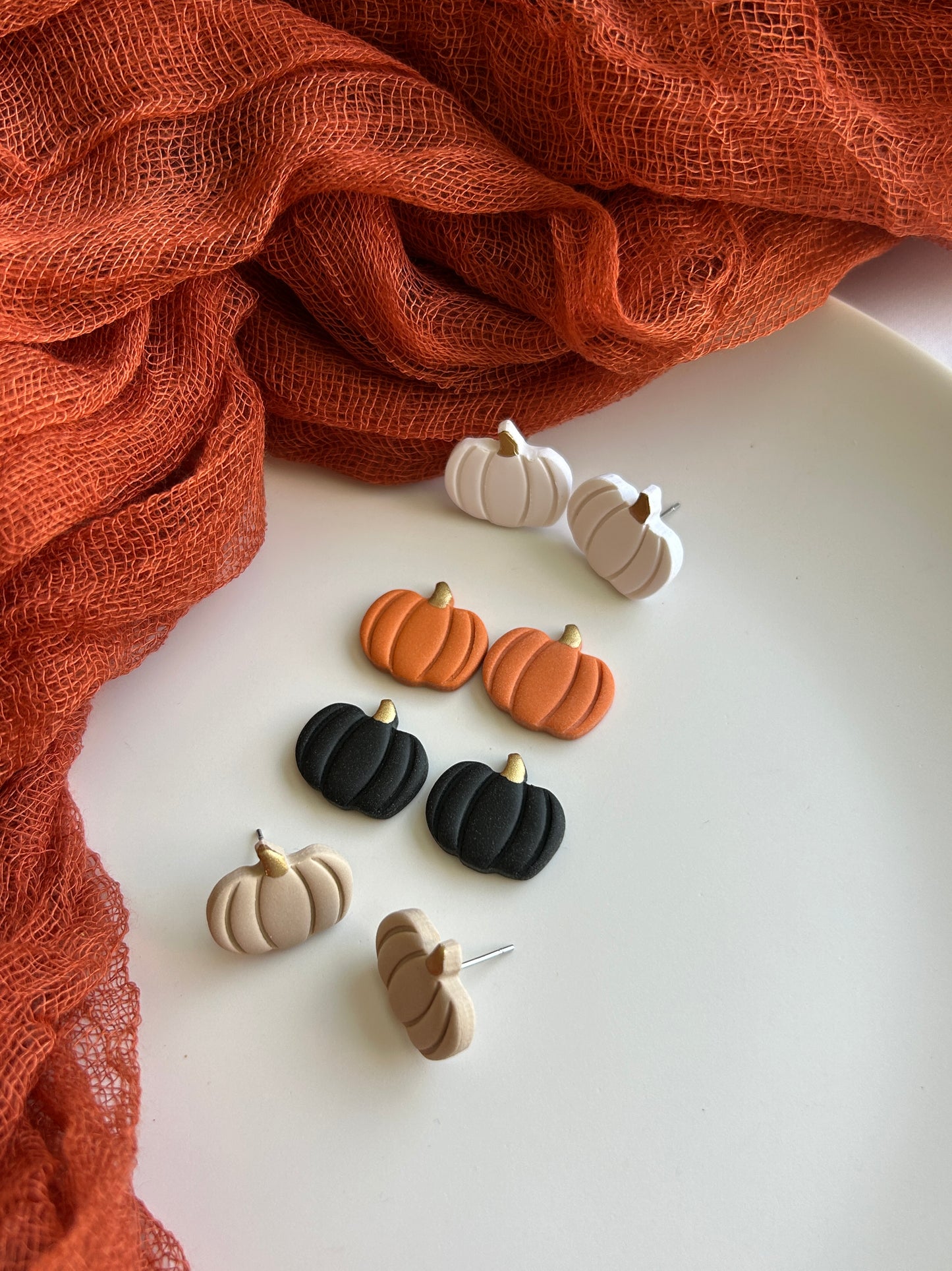 Pumpkin Studs