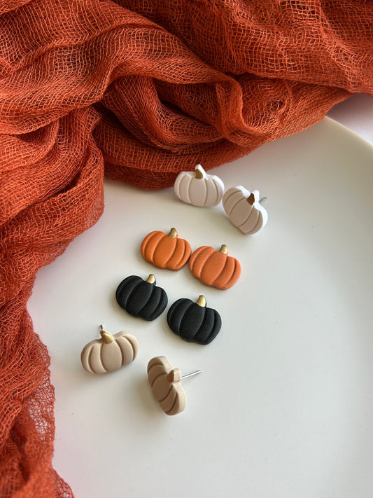 Pumpkin Studs