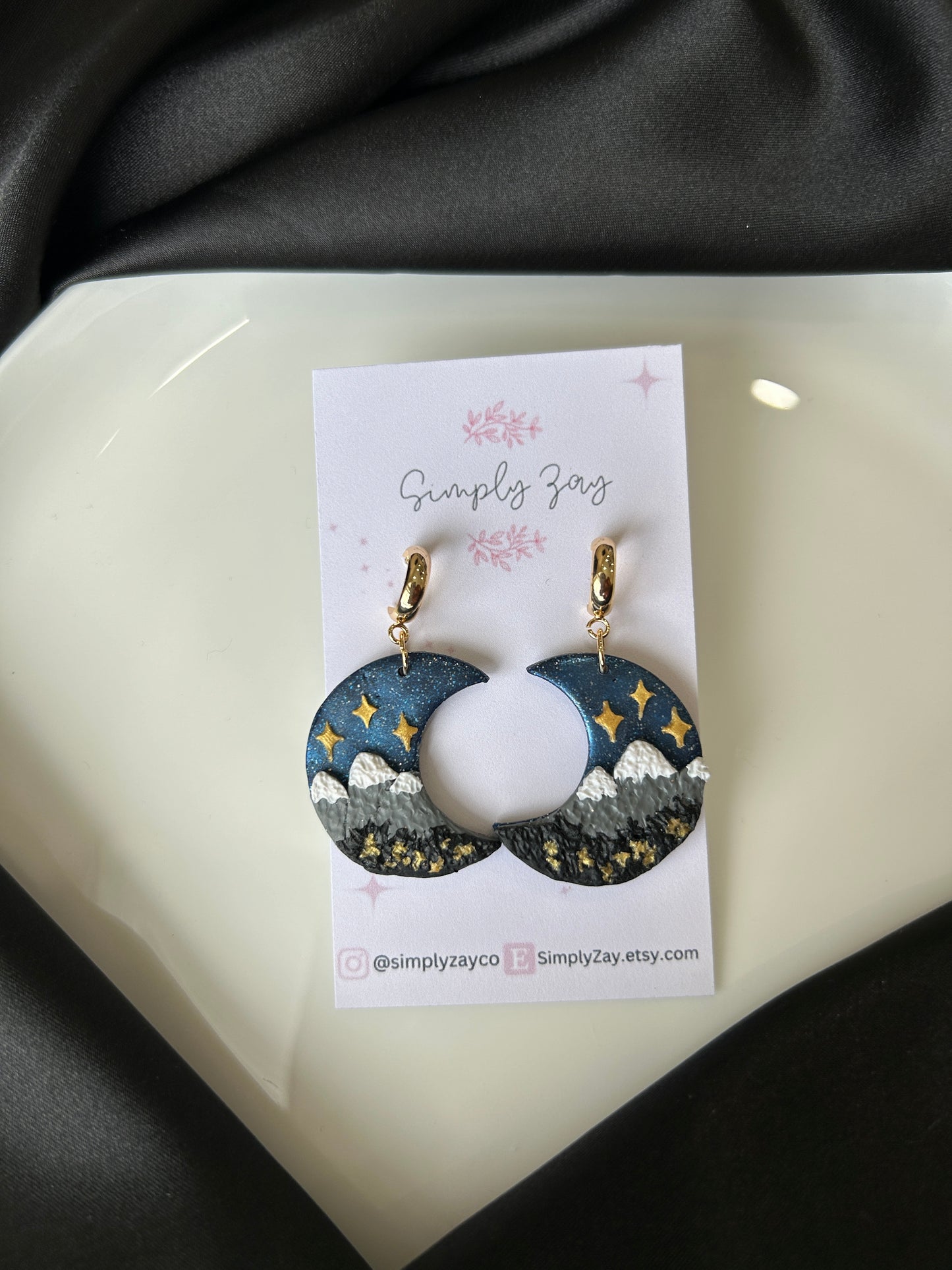 Velaris- Officially Licensed ACOTAR Merch