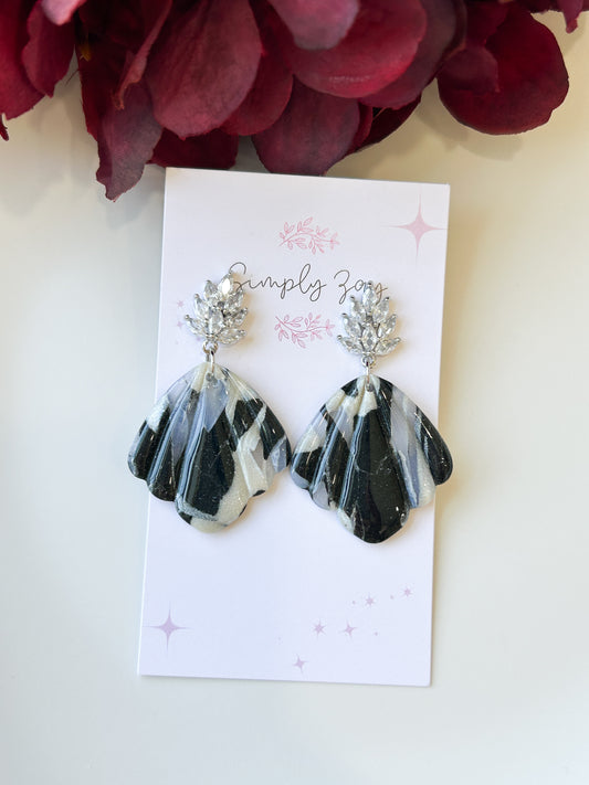 Black and Pearl Marbled Earrings