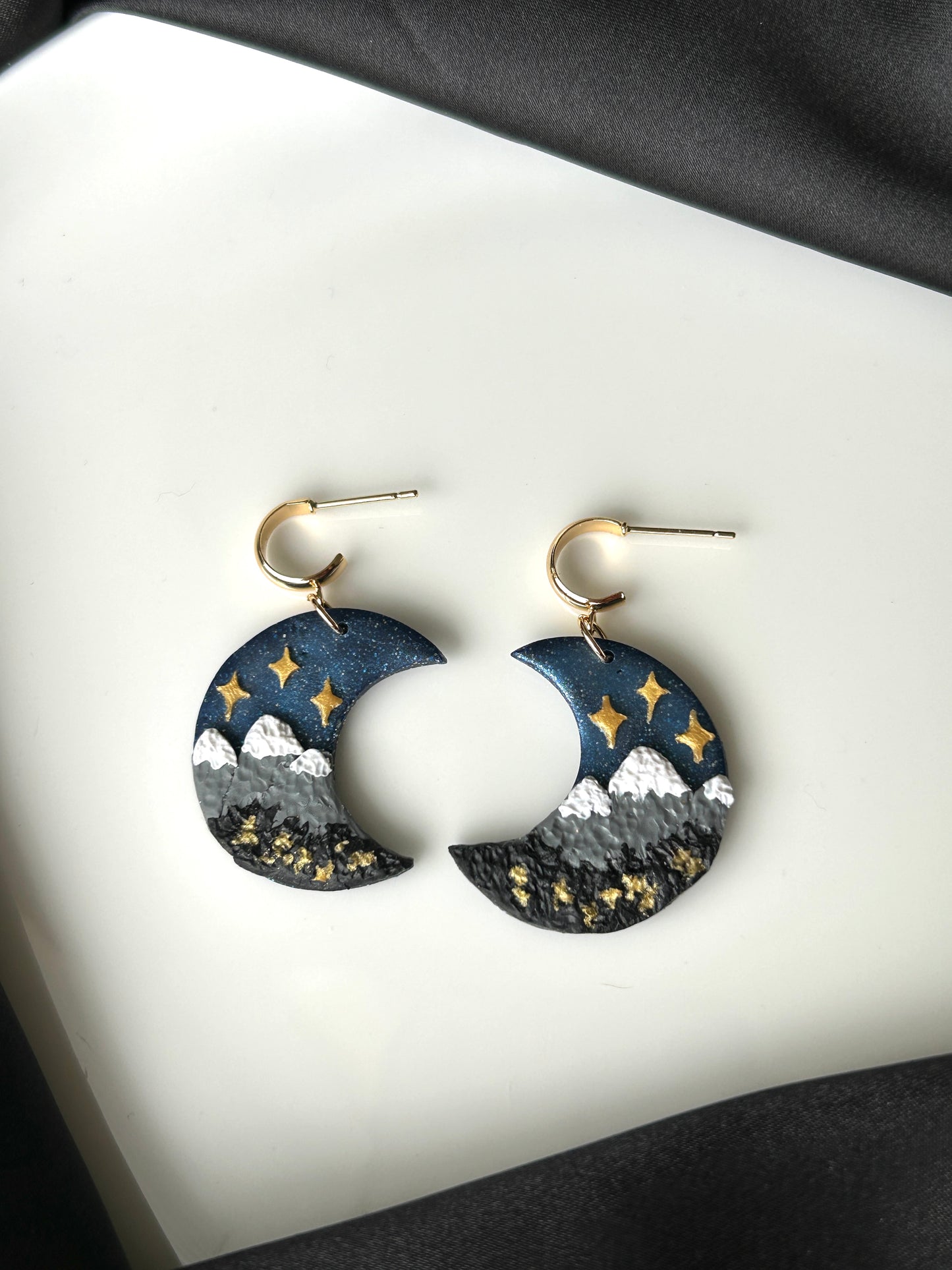 Velaris- Officially Licensed ACOTAR Merch